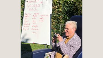 Residents embrace start of autumn with garden watch at Shelton Lock